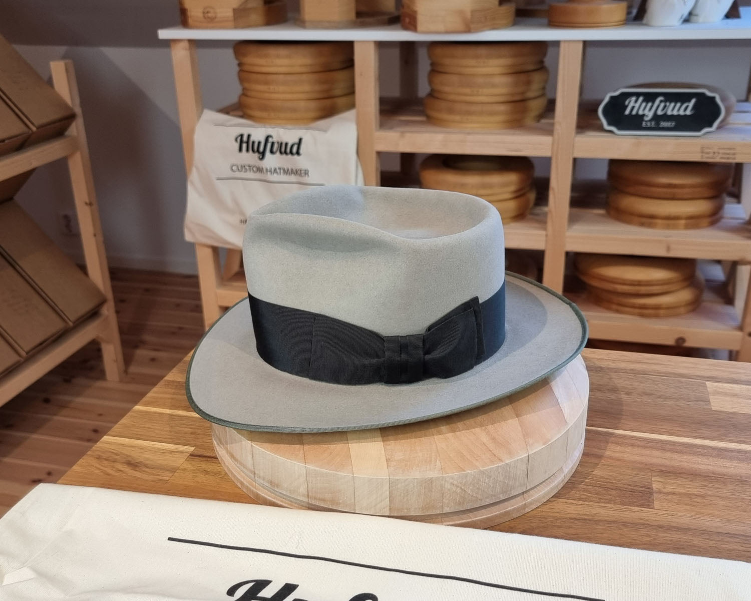 RAGNAR FEDORA | BEAVER FIFTY | DOVE GRAY COLOR | SIZE 58, US 7 1/4 - Hufvud