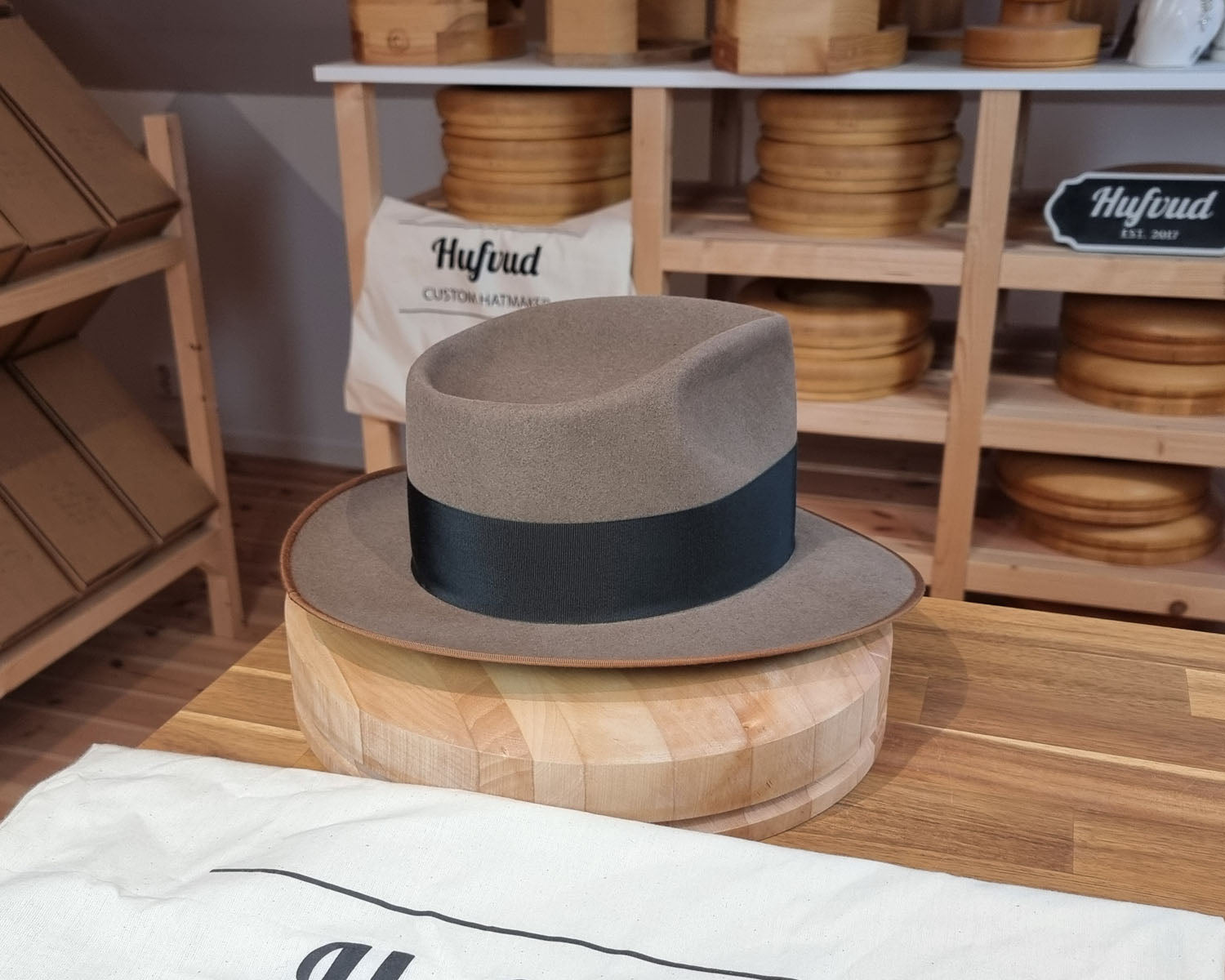 RAGNAR FEDORA | BEAVER FIFTY | WHISKEY COLOR | SIZE 58, US 7 1/4 - Hufvud