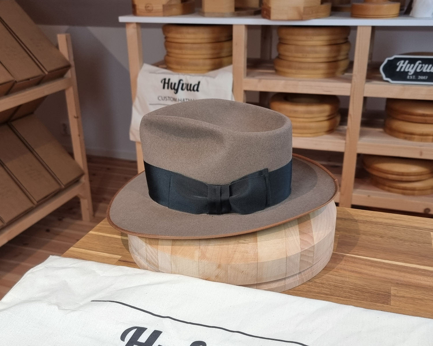 RAGNAR FEDORA | BEAVER FIFTY | WHISKEY COLOR | SIZE 58, US 7 1/4 - Hufvud