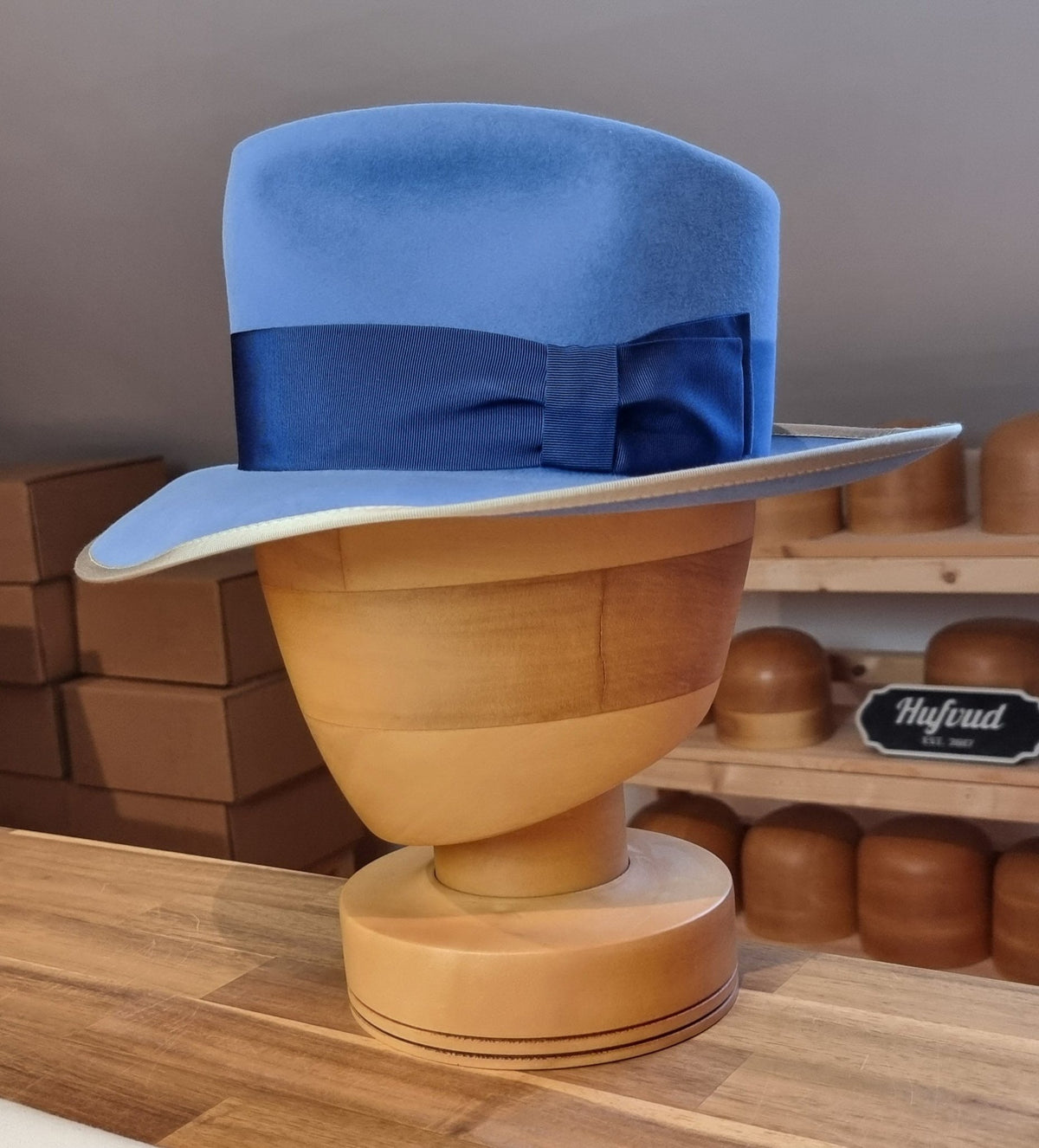 RAGNAR FEDORA | RABBIT & HARE DELUXE BLEND FELT | MAJESTIC BLUE COLOR | MULTIPLE SIZE AVAILABLE - Hufvud