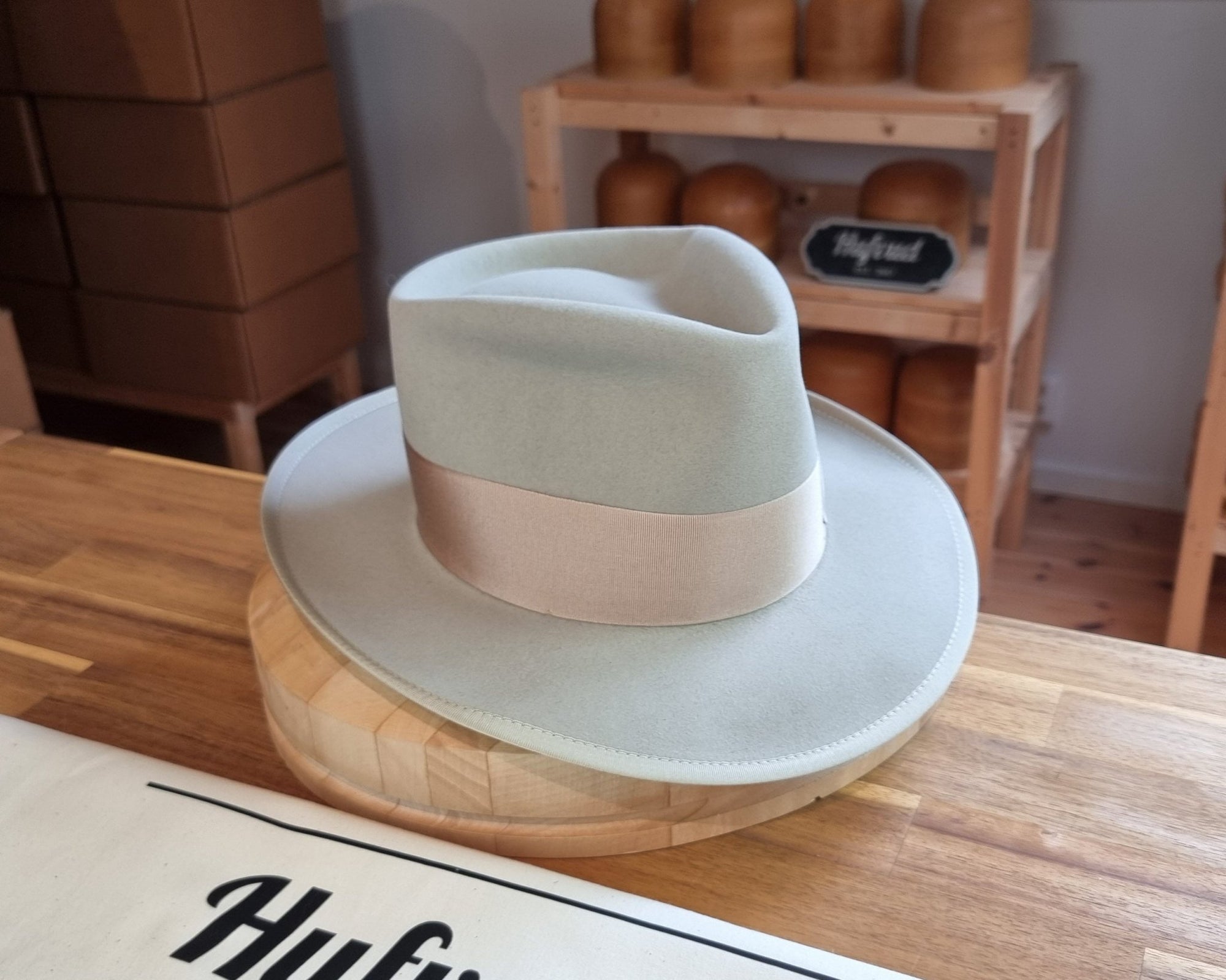 RAGNAR FEDORA | RABBIT &amp; HARE DELUXE BLEND FELT | SILVERBELLY COLOR | MULTIPLE SIZE AVAILABLE - Hufvud