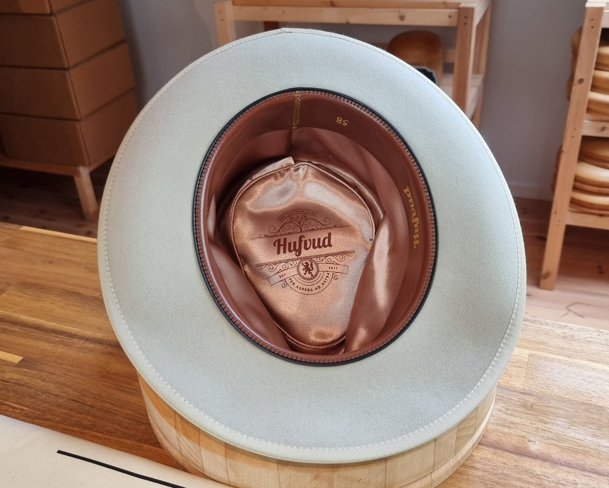 RAGNAR FEDORA | RABBIT &amp; HARE DELUXE BLEND FELT | SILVERBELLY COLOR | MULTIPLE SIZE AVAILABLE - Hufvud