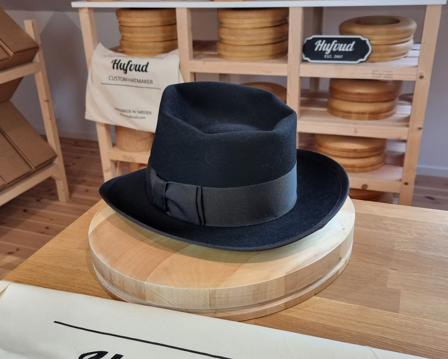 WHIPPET FEDORA | 50X BEAVER BLEND | BLACK | SIZE 62, US 7 3/4 - Hufvud