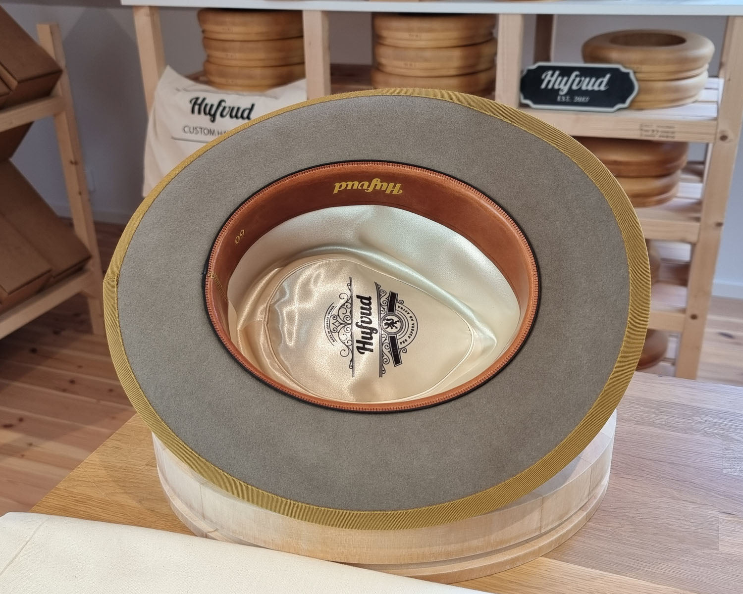 WHIPPET FEDORA | BEAVER FIFTY | STONE COLOR | SIZE 60, US 7 1/2 - Hufvud