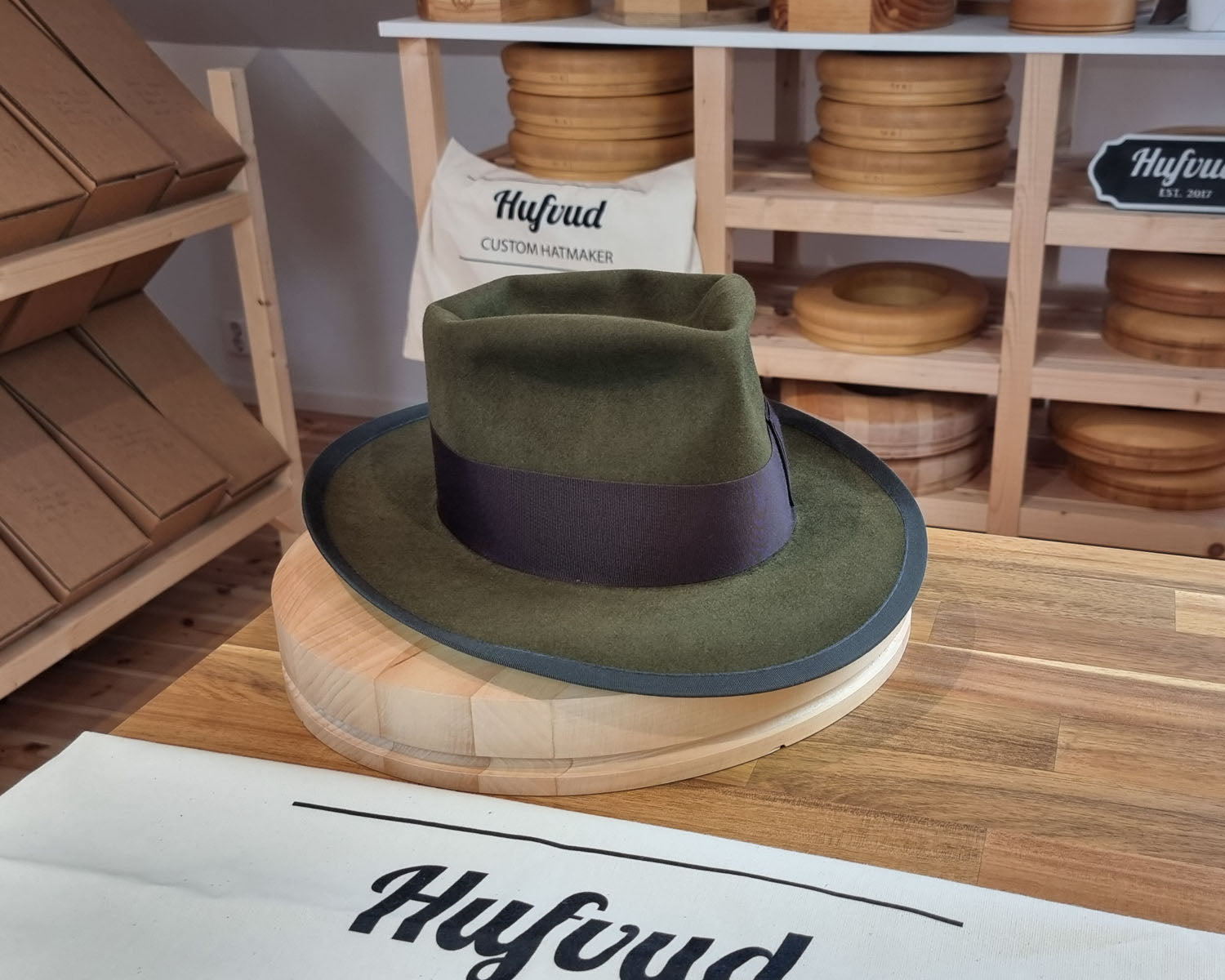 WHIPPET FEDORA | BEAVER HUNDRED | MOSS GREEN | SIZE 58, US 7 1/4 - Hufvud
