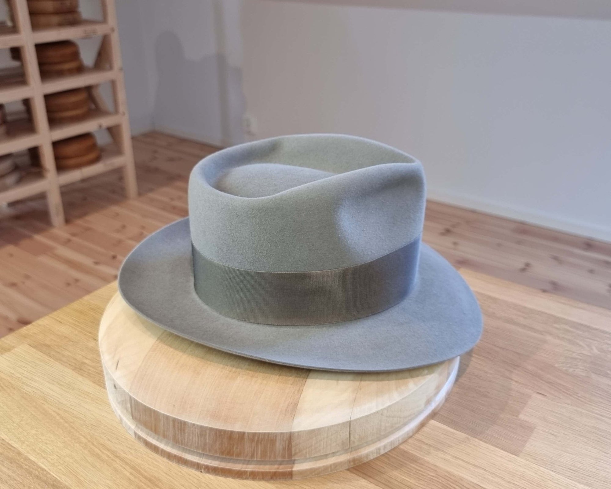 WHIPPET FEDORA | DELUXE RABBIT &amp; HARE BLEND | STONE COLOR | SIZE 58, US 7 1/4