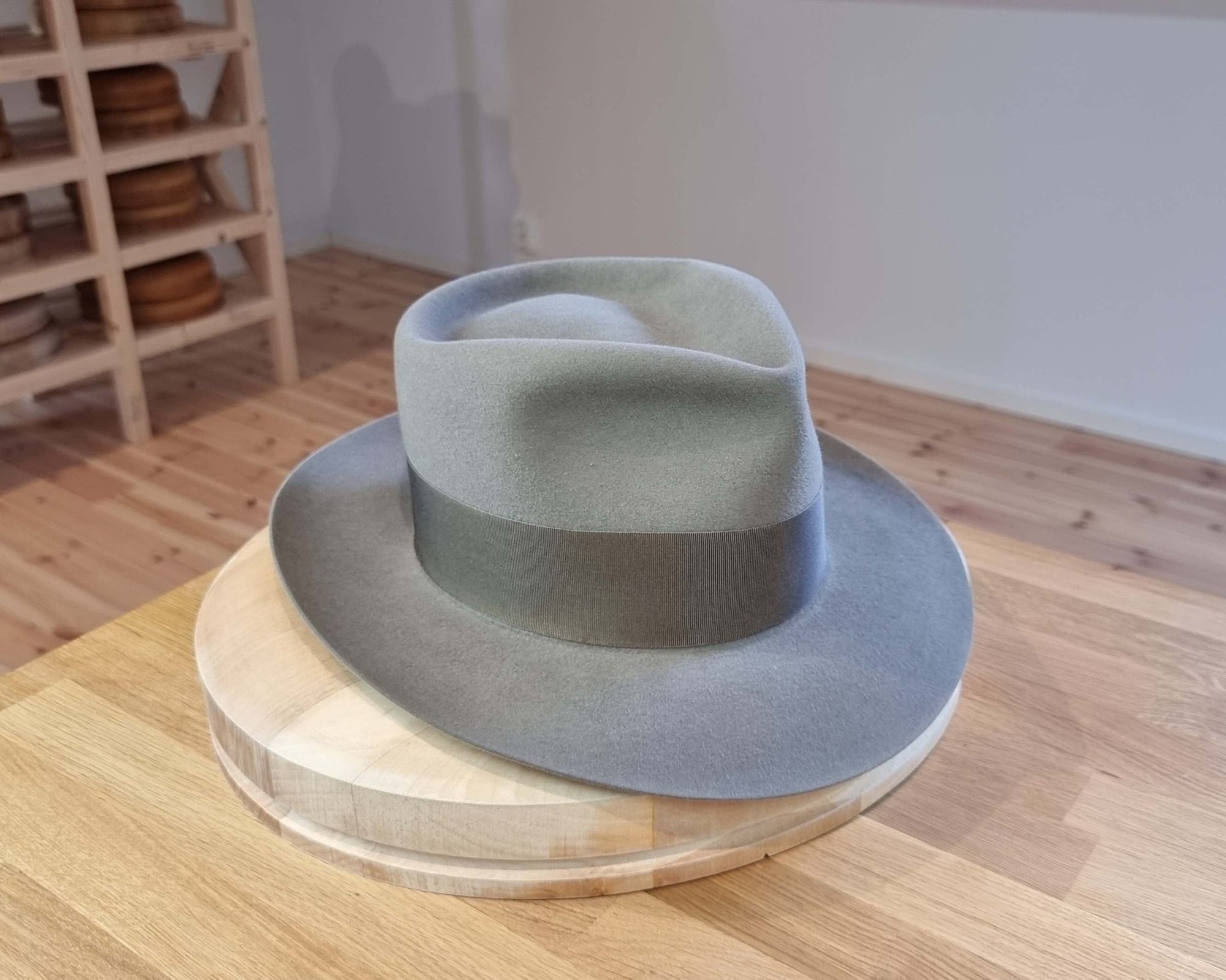 WHIPPET FEDORA | DELUXE RABBIT &amp; HARE BLEND | STONE COLOR | SIZE 58, US 7 1/4