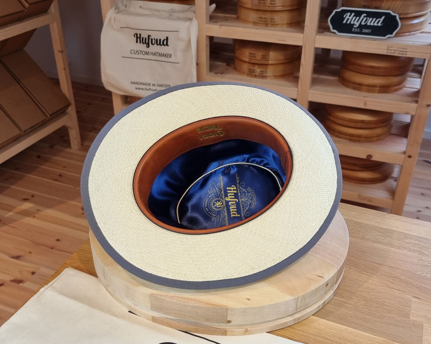 WHIPPET FEDORA | HAND WOVEN ECUADORIAN STRAW | NATURAL COLOR | SIZE 58, US 7 1/4