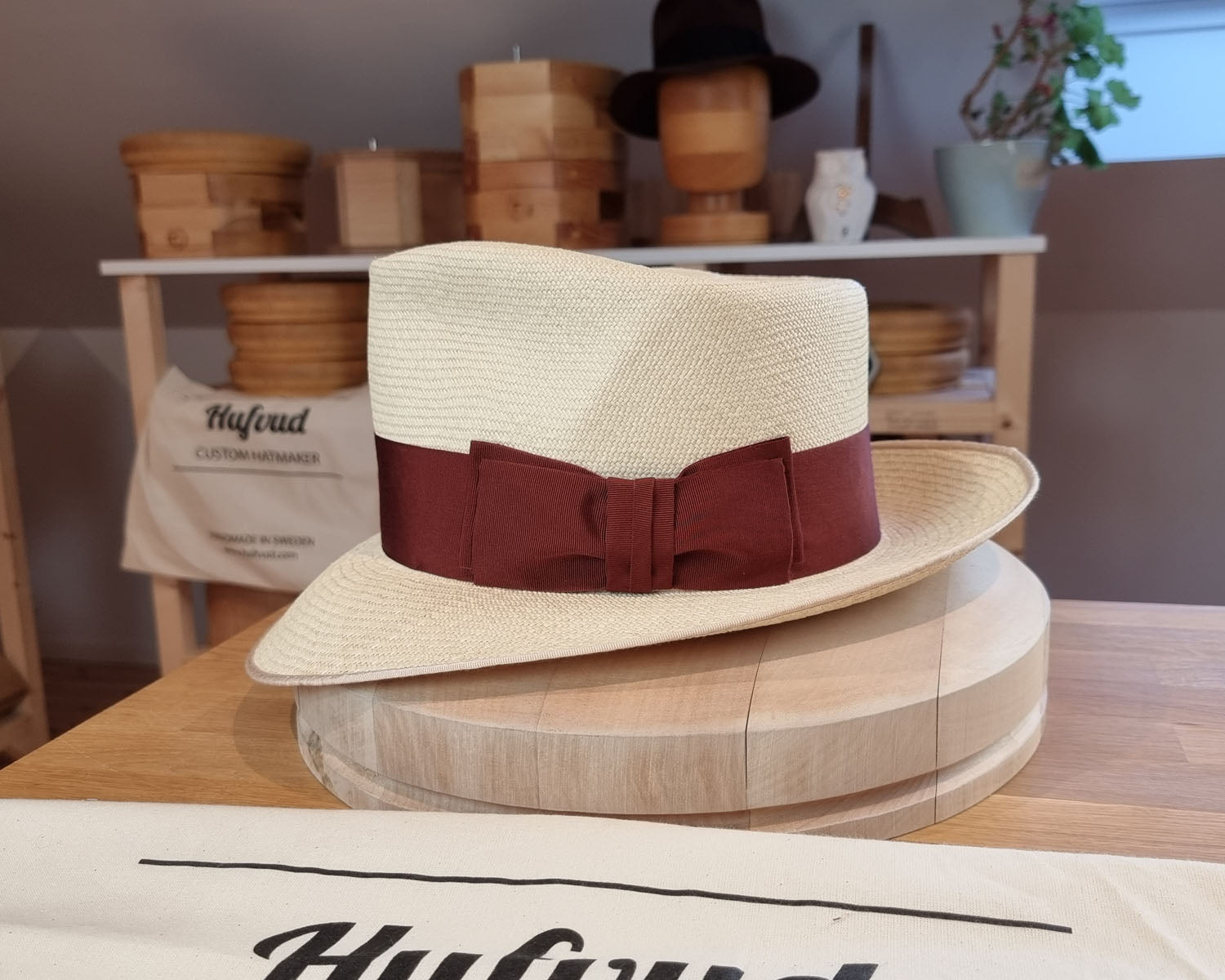 WHIPPET FEDORA | HAND WOVEN ECUADORIAN STRAW | NATURAL COLOR | SIZE 62, US 7 3/4