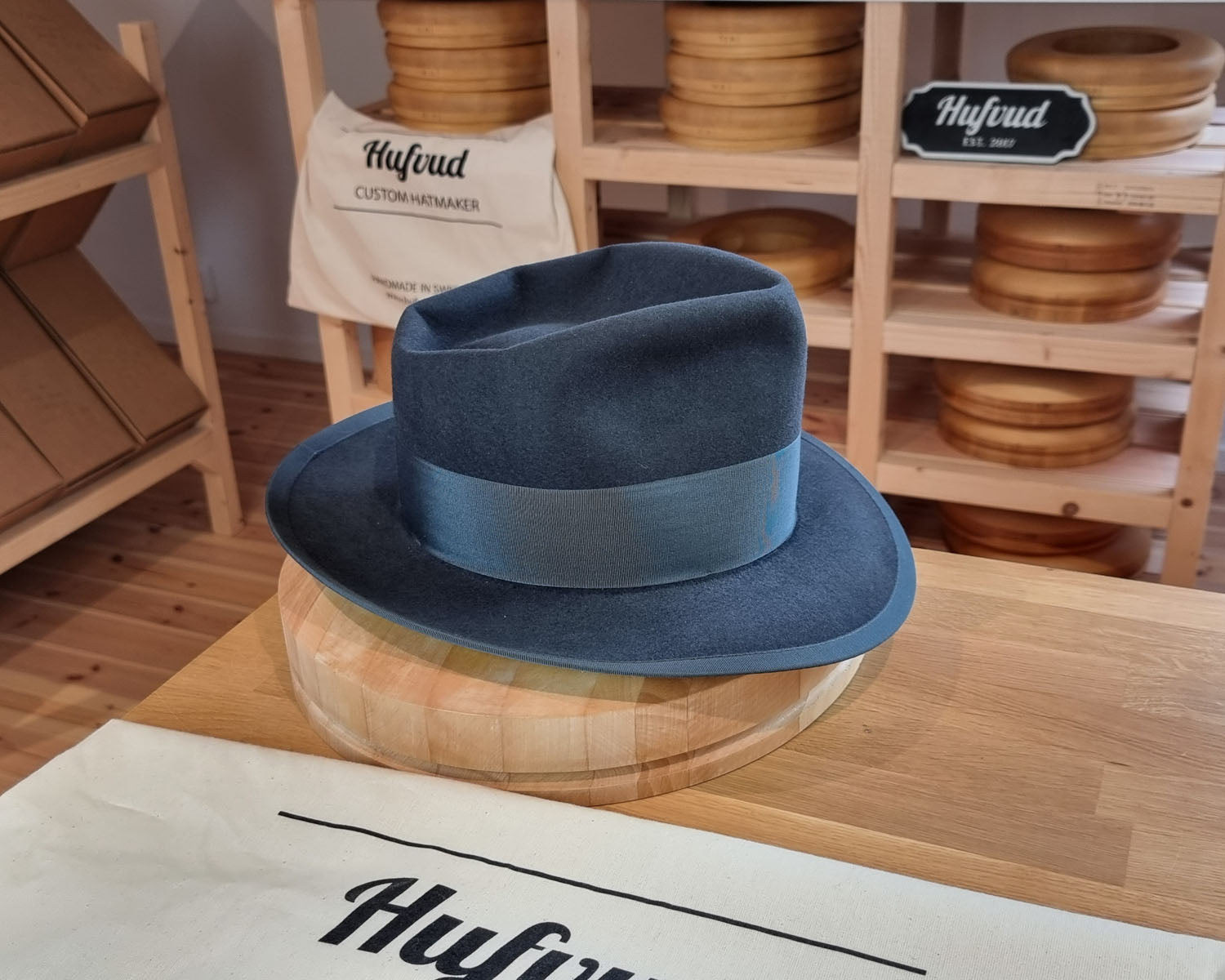 WHIPPET FEDORA | RABBIT &amp; HARE DELUXE BLEND | OCEAN COLOR | SIZE 58, US 7 1/4 - Hufvud