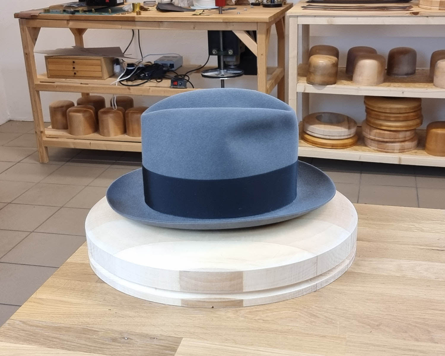 1930s FEDORA | EMERALD GRAY COLOR | 30X BEAVER BLEND | SIZE 57, US 7 1/8