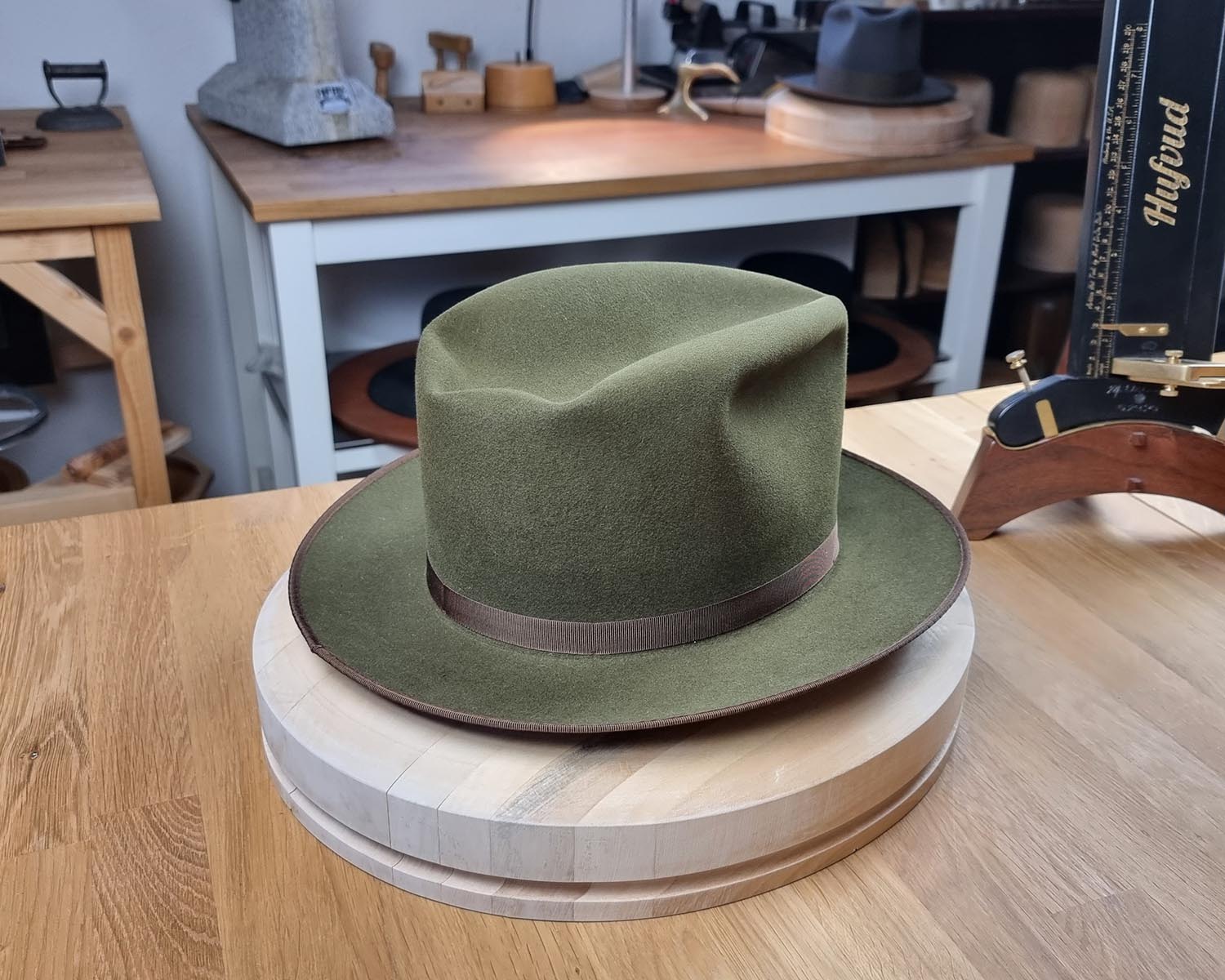 NEW STYLE | MOSS GREEN | 100X BEAVER | SIZE 59, US 7 3/8