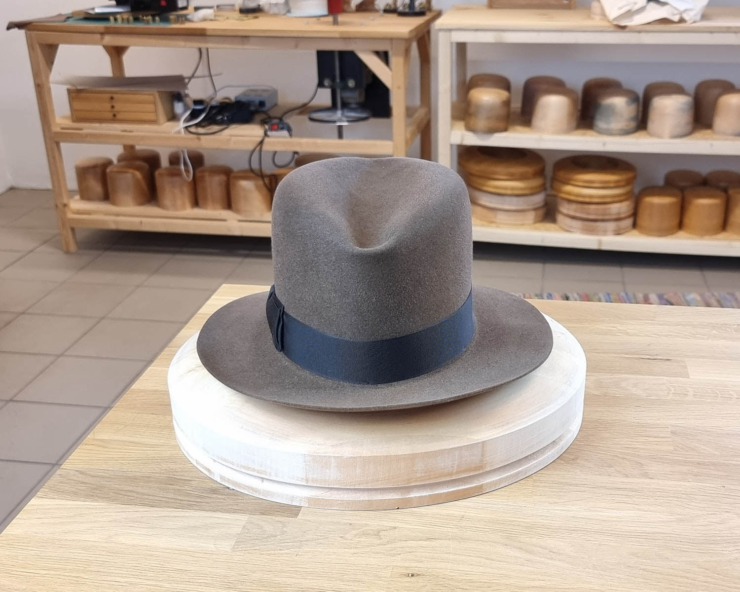 LEIFUR FEDORA | LIGHT SABLE | RABBIT &amp; HARE DELUXE BLEND | SIZE 59, US 7 3/8