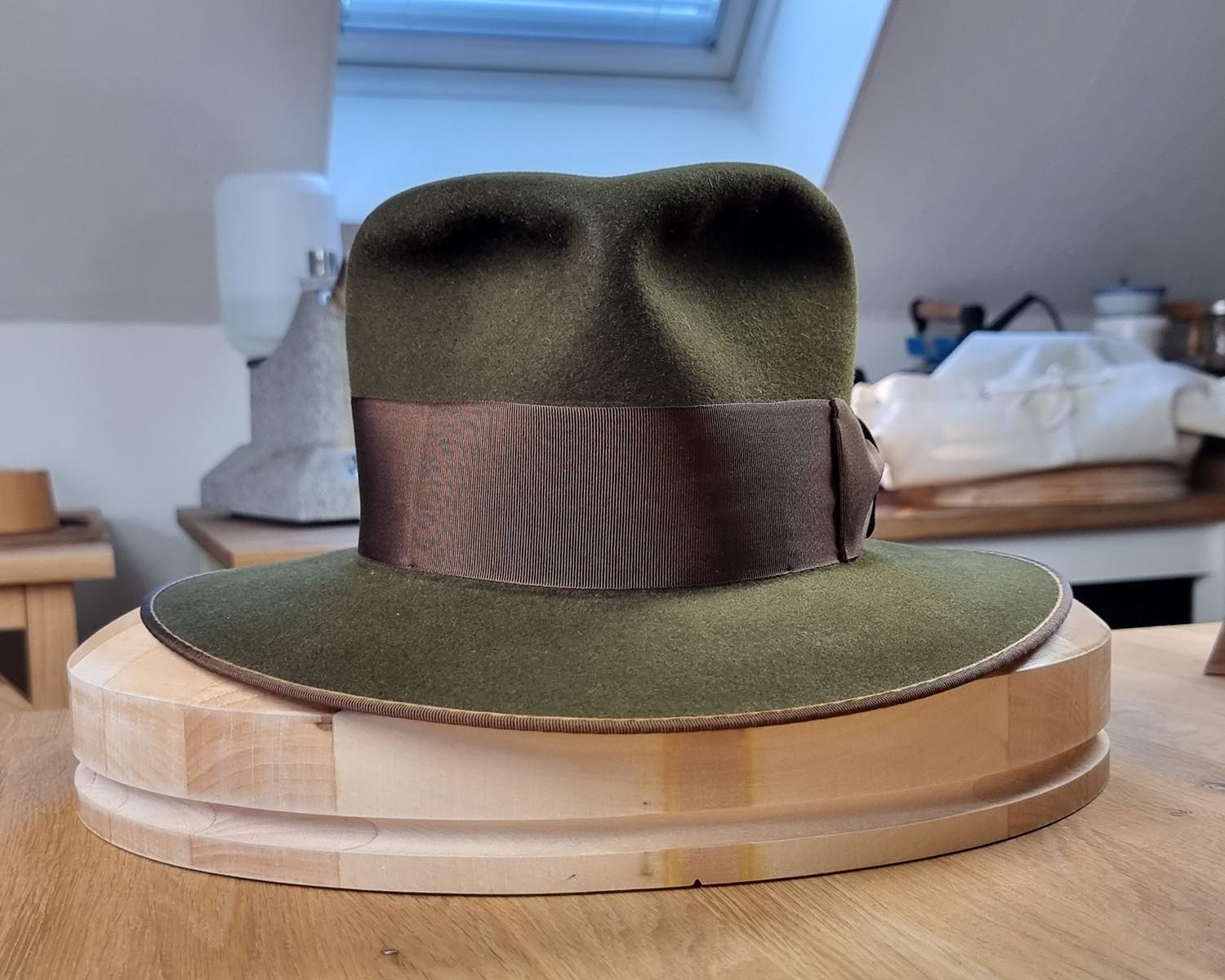 LEIFUR FEDORA | MOSS GREEN | RABBIT &amp; HARE DELUXE BLEND | SIZE 58, US 7 1/4