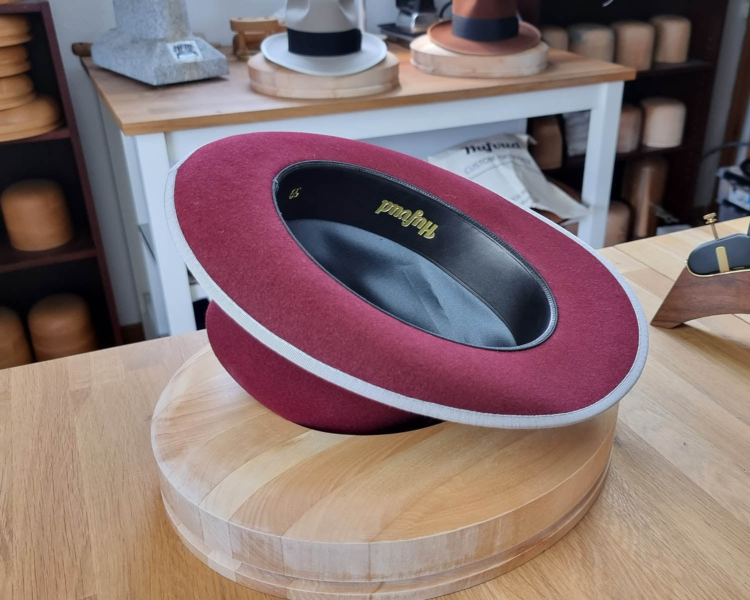 OLAV FEDORA | BURGUNDY | RABBIT &amp; HARE DELUXE BLEND | SIZE 59, US 7 3/8