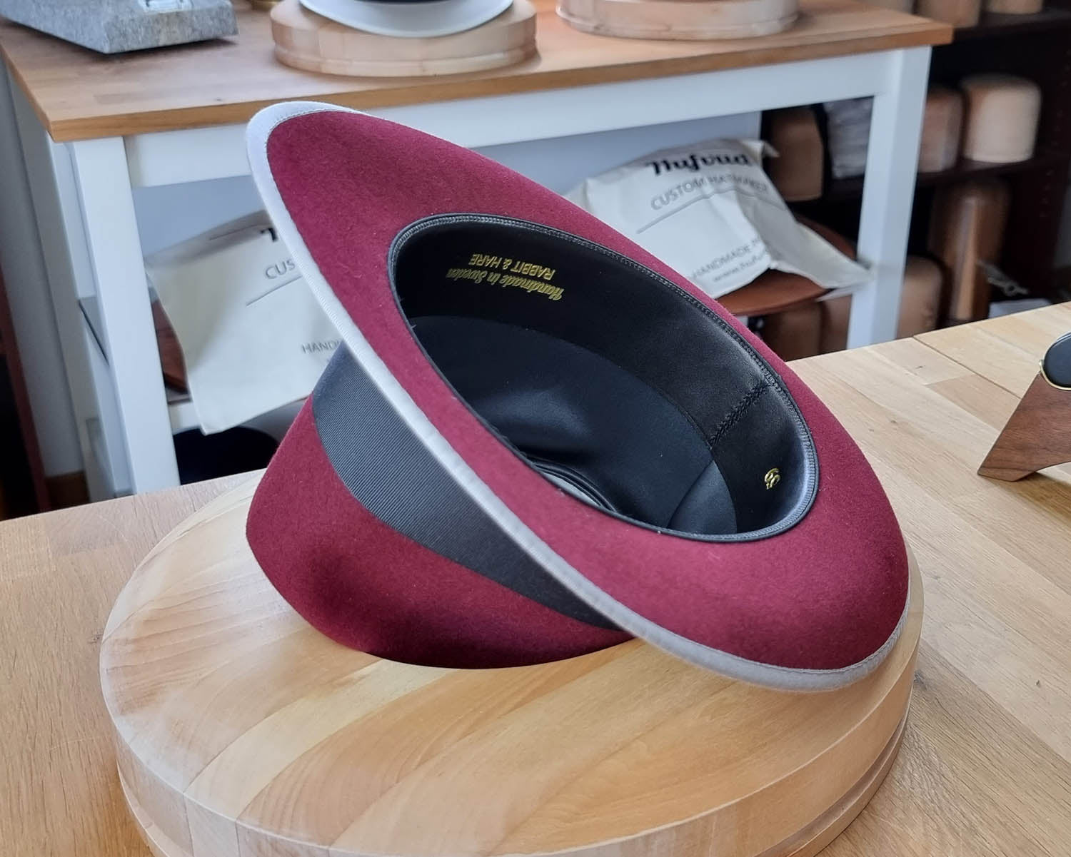 OLAV FEDORA | BURGUNDY | RABBIT &amp; HARE DELUXE BLEND | SIZE 59, US 7 3/8