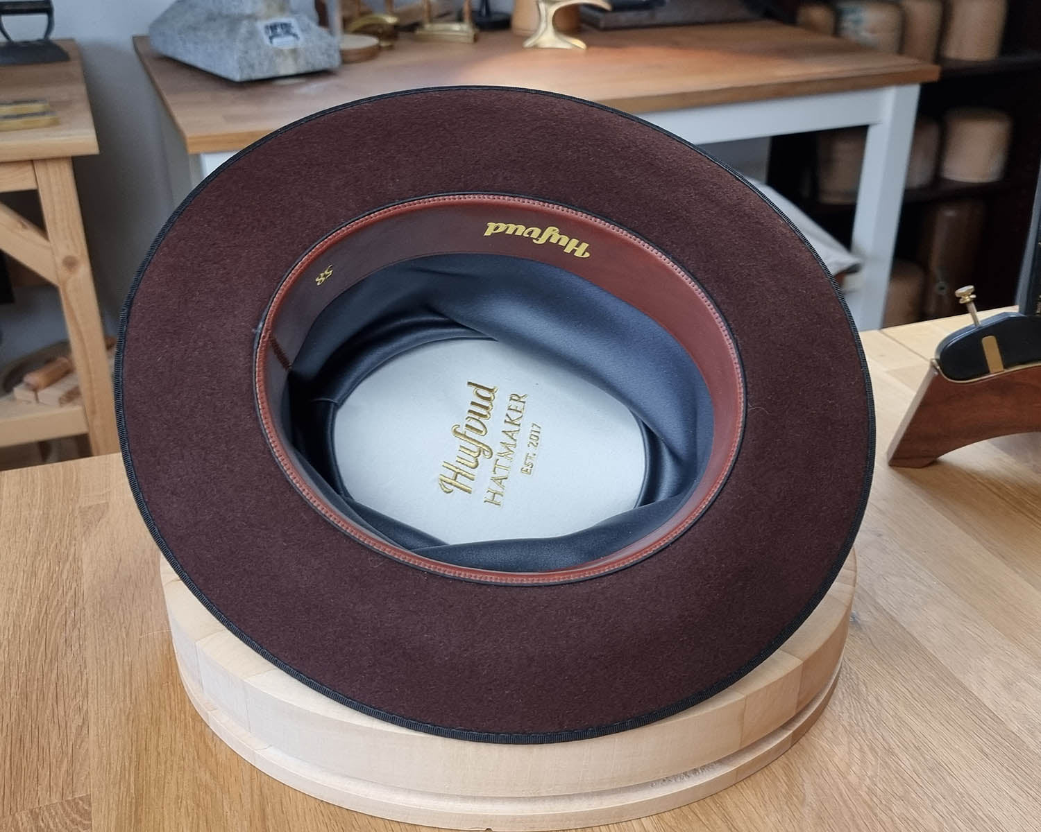 OLAV FEDORA | DARK BROWN RUST | RABBIT &amp; HARE DELUXE BLEND | SIZE 58, US 7 1/4