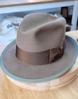 OLAV FEDORA | VINTAGE BEIGE | RABBIT & HARE DELUXE BLEND | SIZE 60, US 7 1/2