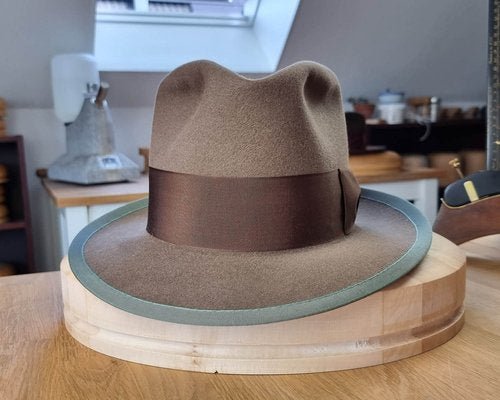 OLAV FEDORA | VINTAGE BEIGE | RABBIT &amp; HARE DELUXE BLEND | SIZE 60, US 7 1/2