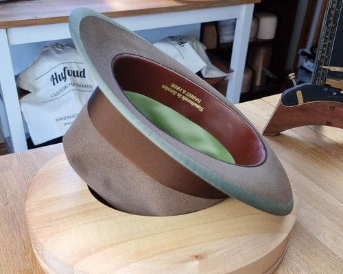 OLAV FEDORA | VINTAGE BEIGE | RABBIT &amp; HARE DELUXE BLEND | SIZE 60, US 7 1/2